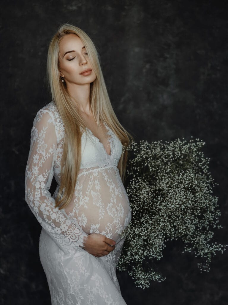 kūrybinė nėstumo fotosesija Vilniuje